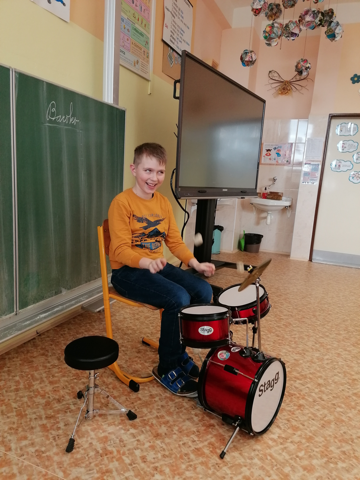 Kliknutím na fotografii se vrátíte do náhledu fotografií.